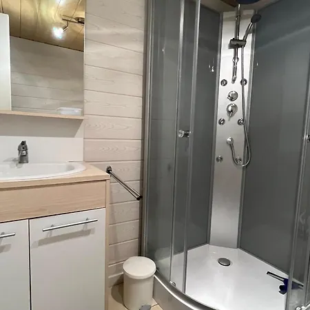 En Montagne Avec Terrasse Et Garage, Proche La Bresse Et Sentiers Balises - Fr-1-589-17 * Cornimont